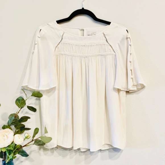 LOFT Tops - LOFT Flowy Bell Sleeve Ruched Flutter Top Cream